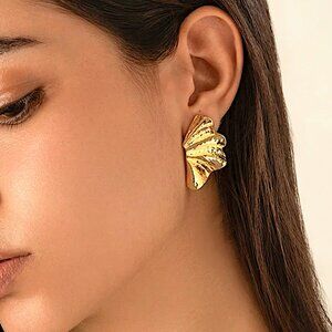 NEW~ Anthropologie Amber Sceats "Luca" Wavy Gold Wings Earrings